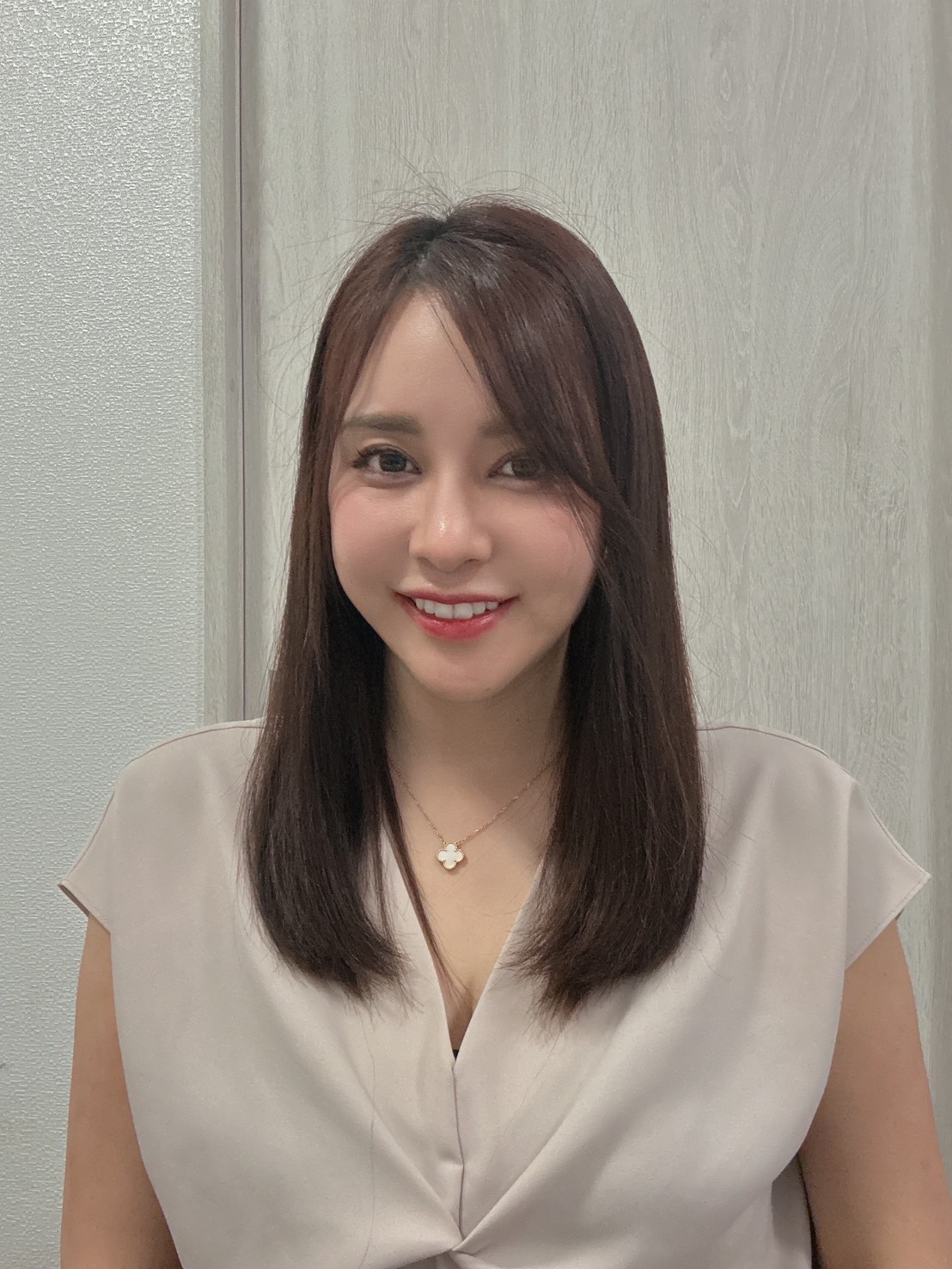 谷川 晴奈
